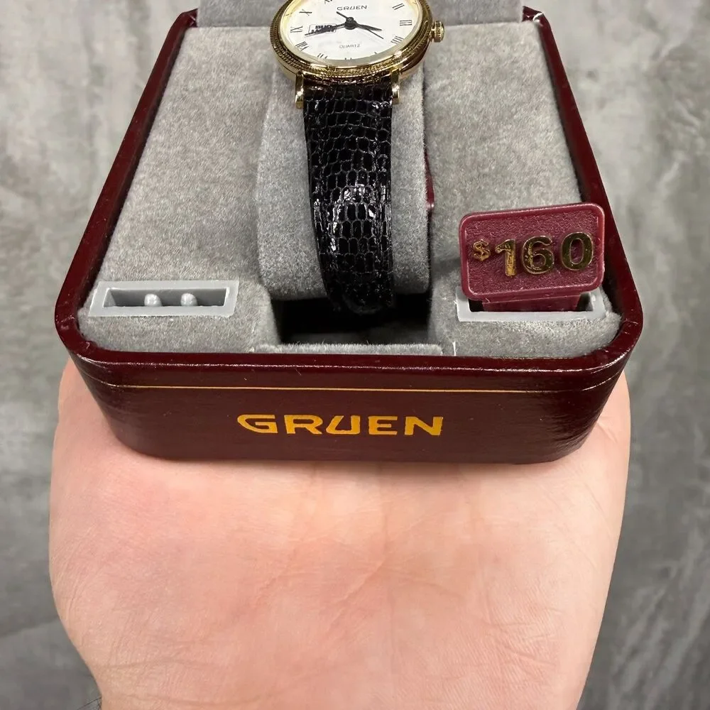 Vintage Gruen Bud Light Watch Quartz Japan Stainless Steel Brand New In Box Thin